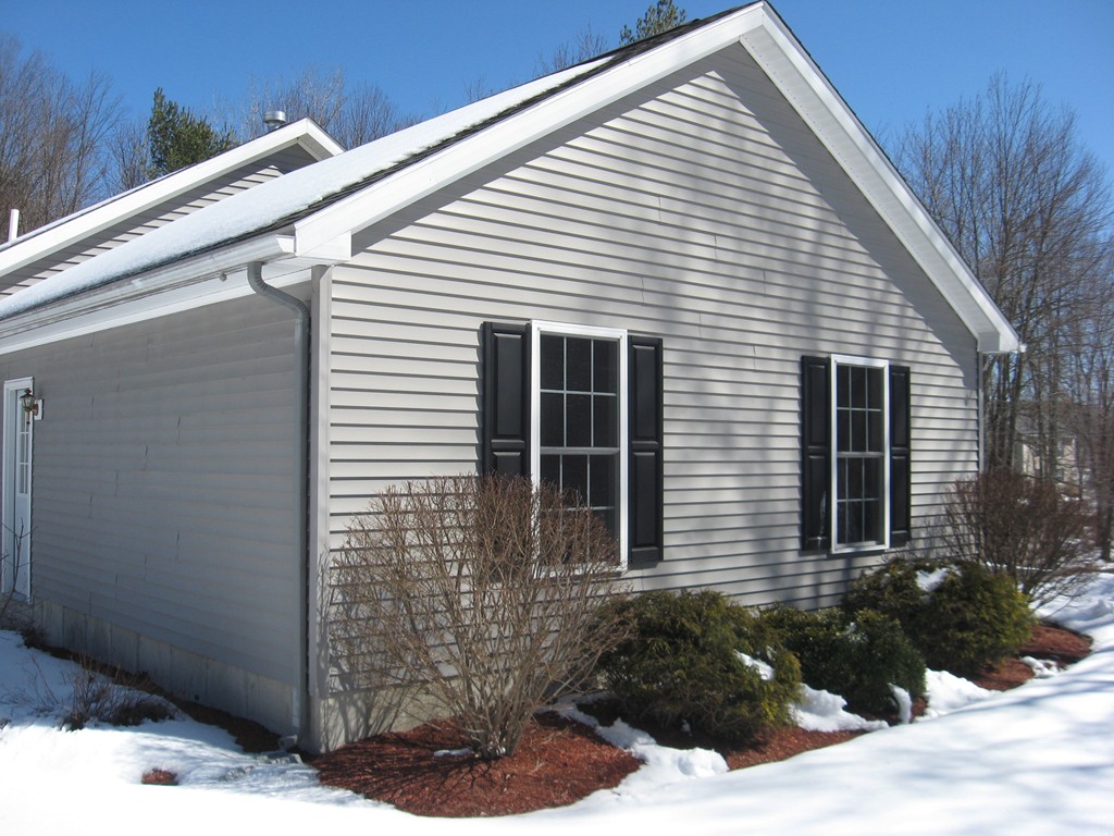 144 Church Street Ware, MA 01082 - Photo 3 of 30 Gallery Image 3