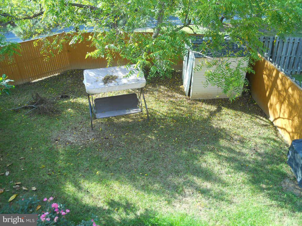 6330 Red Haven Road Columbia, MD 21045 - Photo 22 of 23 Backyard