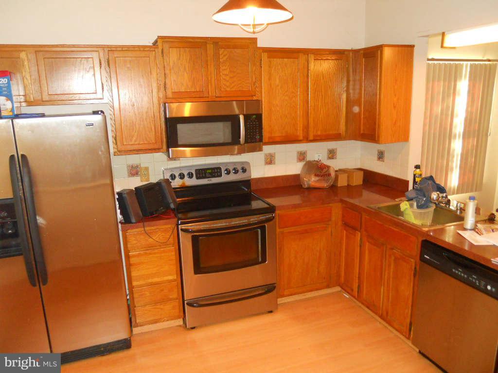 6330 Red Haven Road Columbia, MD 21045 - Photo 4 of 23 Kitchen