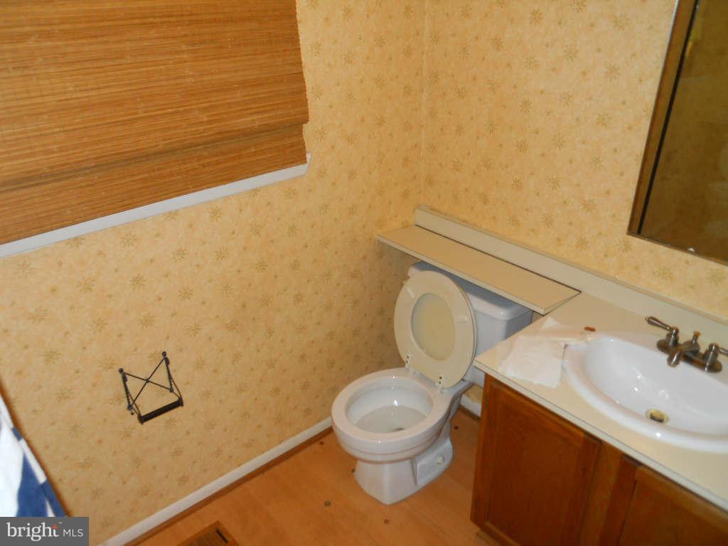 6330 Red Haven Road Columbia, MD 21045 - Photo 7 of 23 Bath