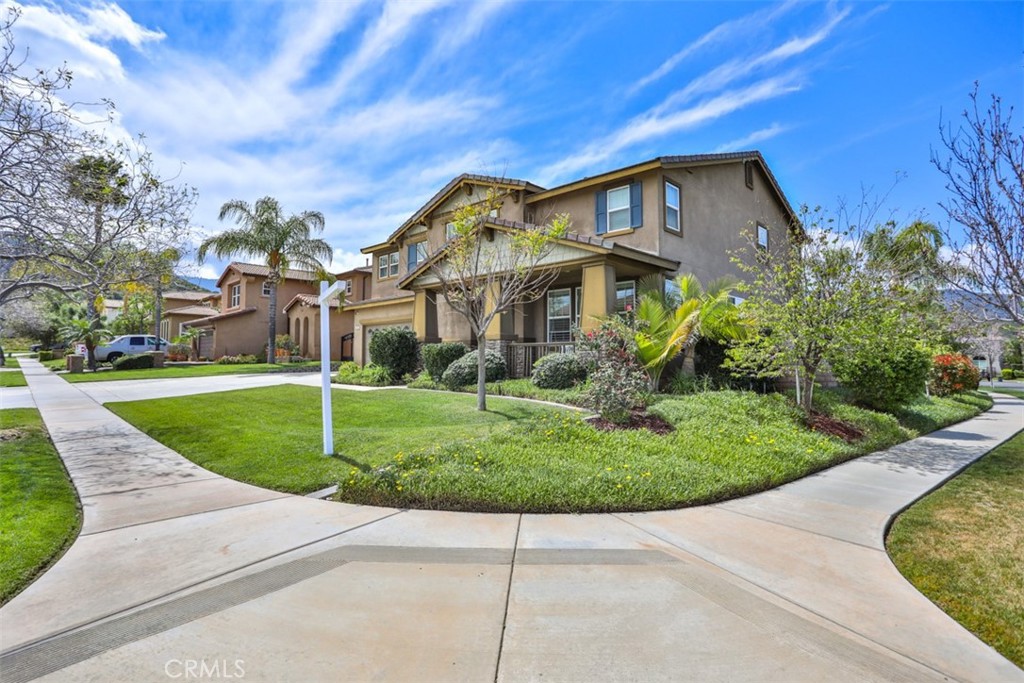 3250 Quartz Circle Corona, CA 92882 - Photo 3 of 68