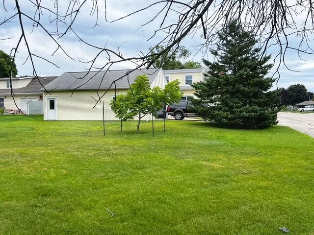 $279,900 | 3502 Parkway Boulevard, Two Rivers, WI 54241