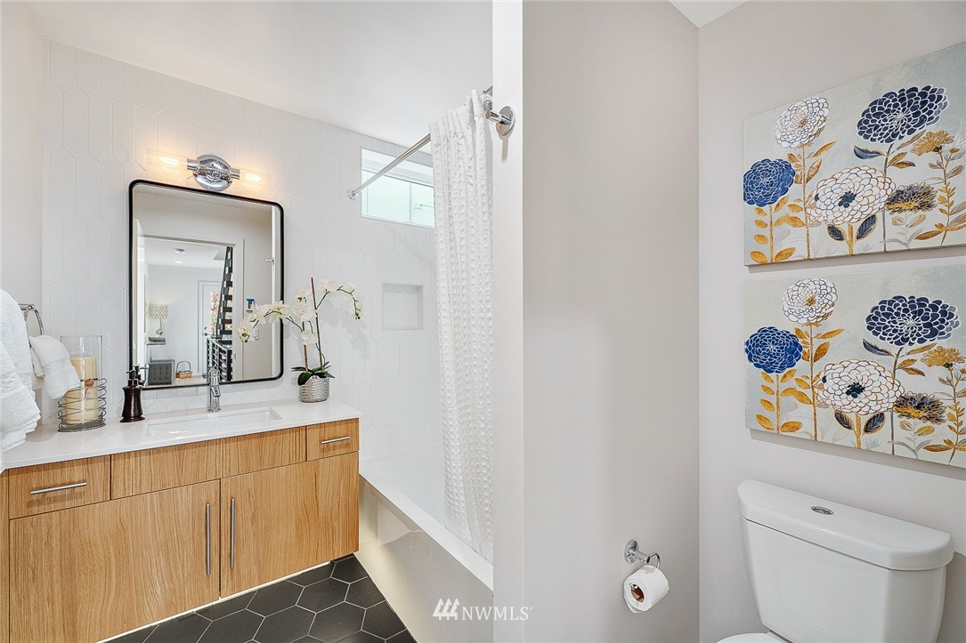 920 North 36th Street Seattle, WA 98103 - Photo 17 of 26 Gallery Image 17