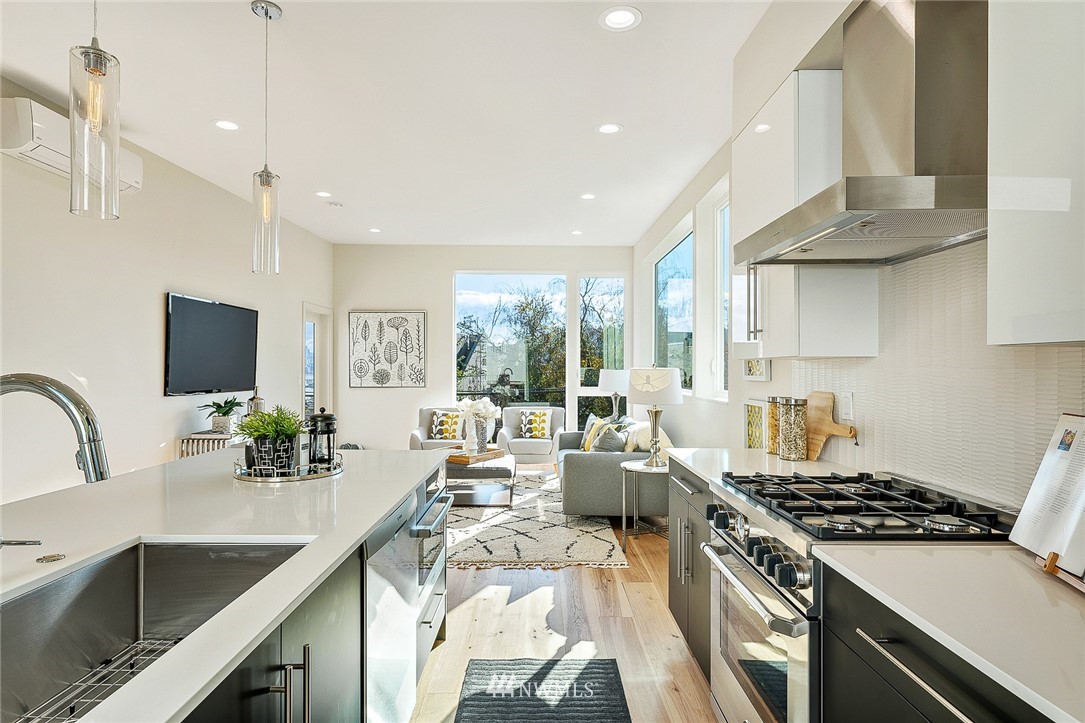 920 North 36th Street Seattle, WA 98103 - Photo 10 of 26 Gallery Image 10