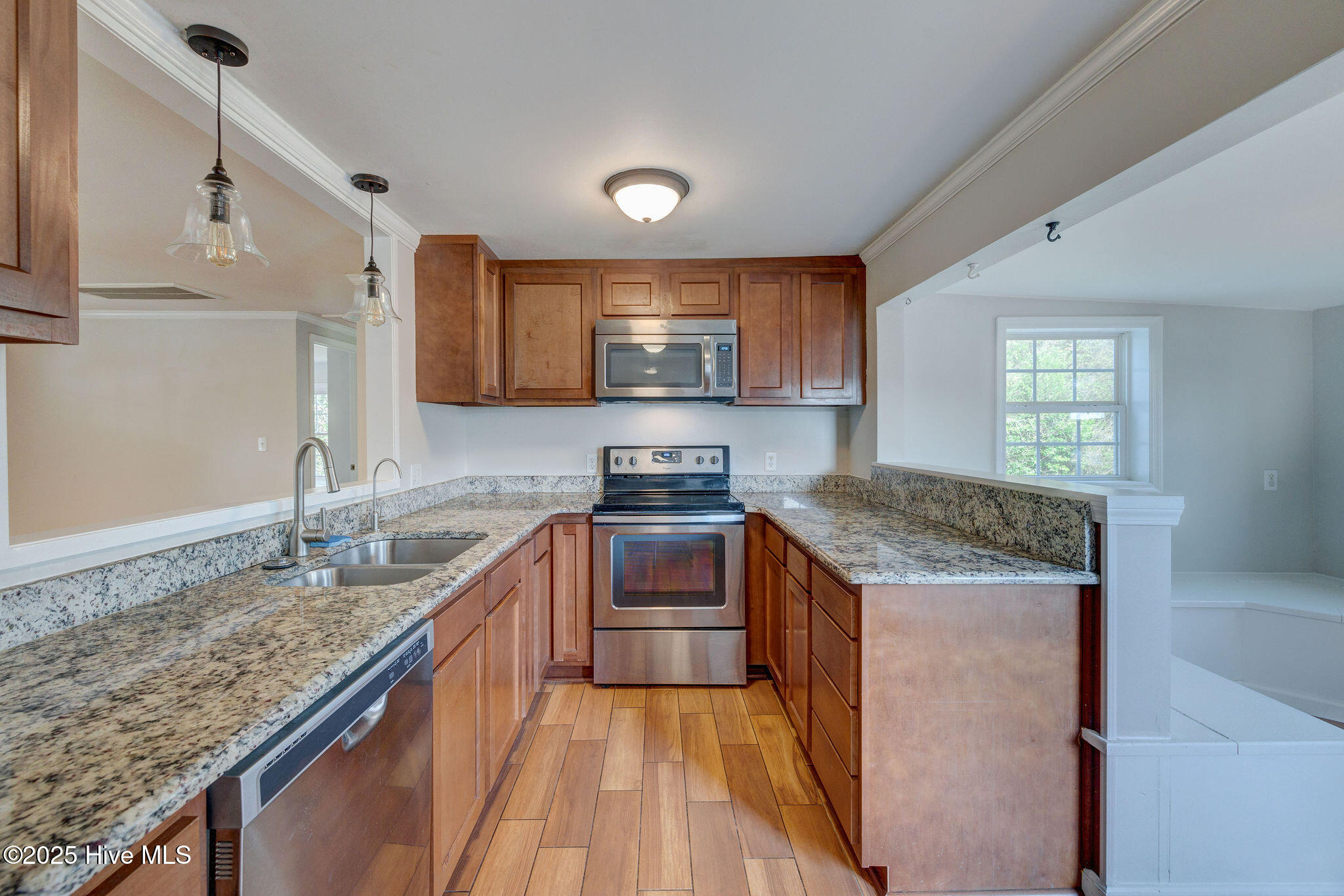 2415 Crossover Road Wilmington, NC 28401 - Photo 13 of 29 2415CrossoverRoad-20