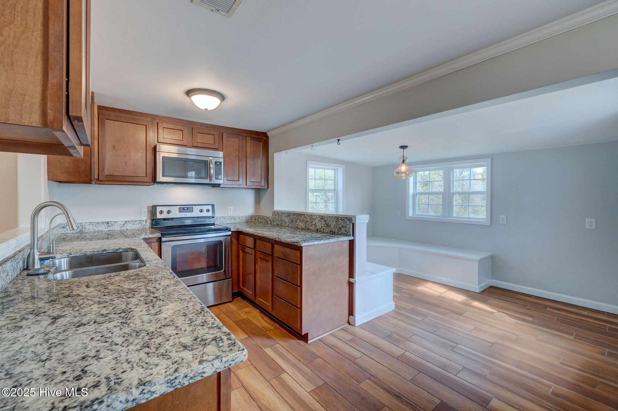 2415 Crossover Road Wilmington, NC 28401 - Photo 14 of 29 2415CrossoverRoad-19