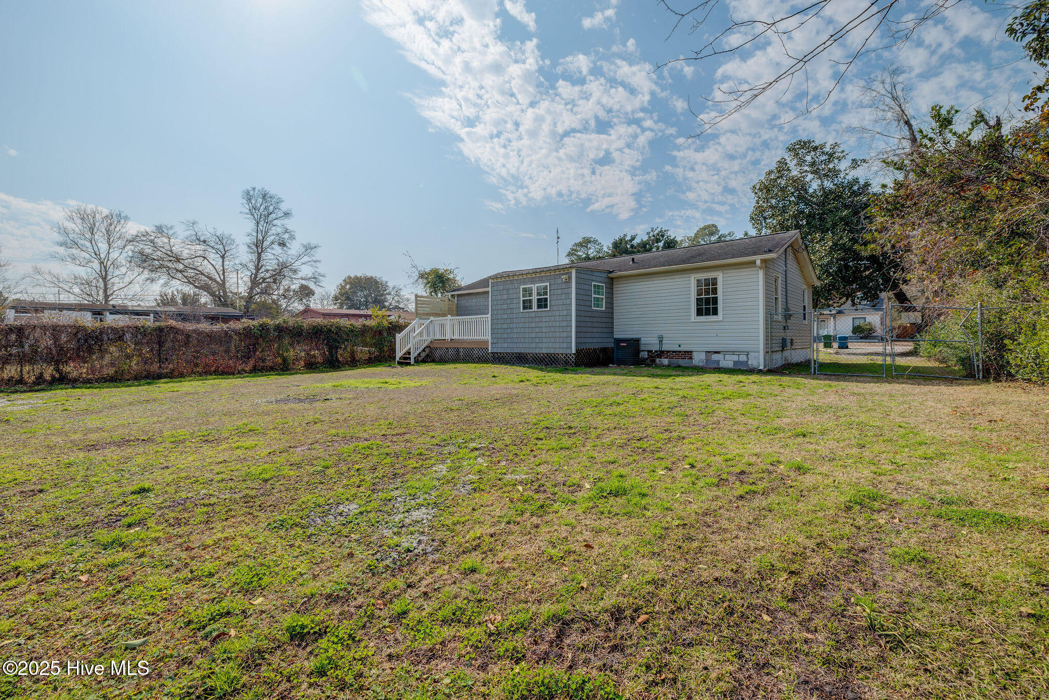 2415 Crossover Road Wilmington, NC 28401 - Photo 27 of 29 2415CrossoverRoad-11