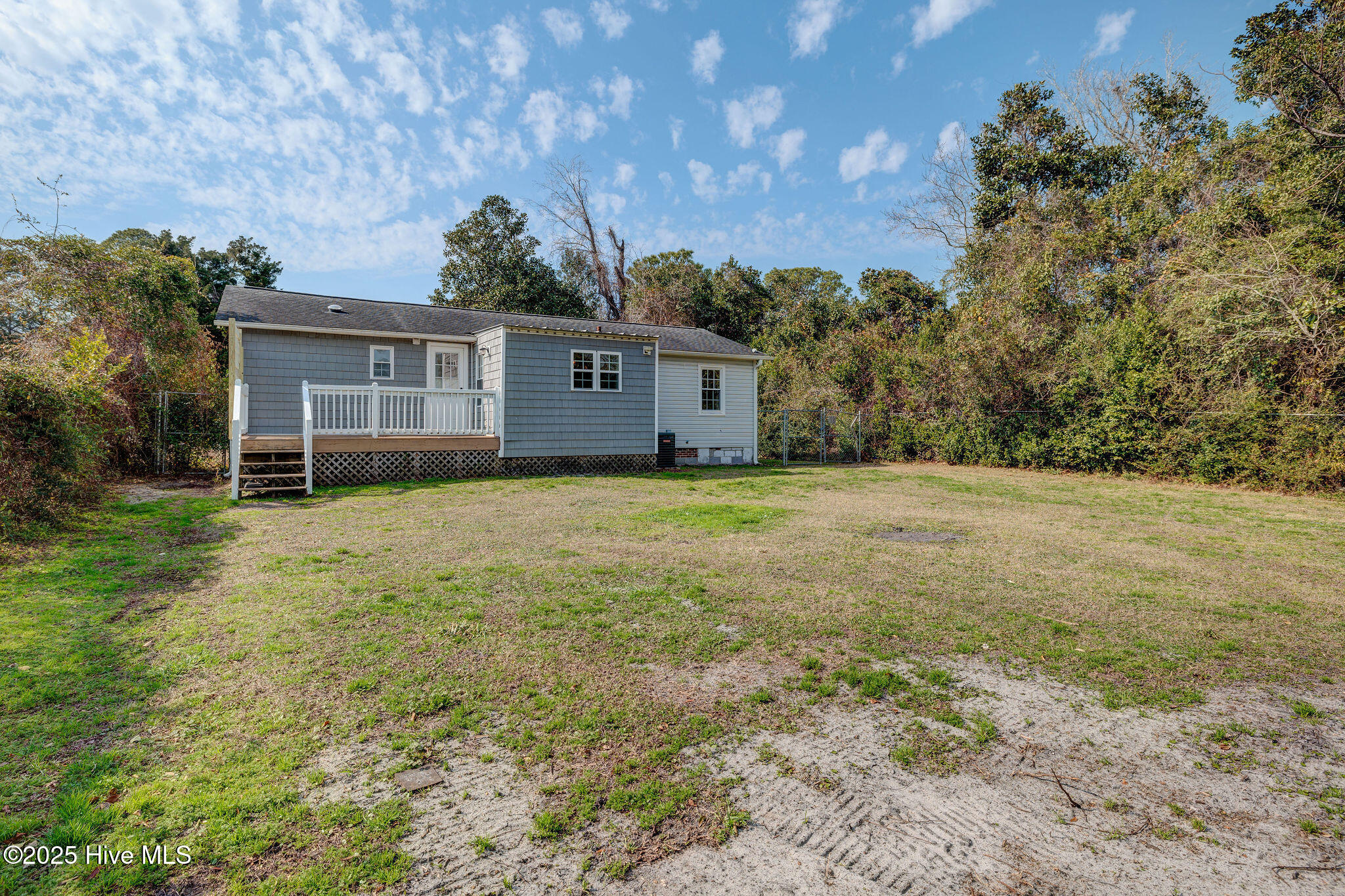 2415 Crossover Road Wilmington, NC 28401 - Photo 28 of 29 2415CrossoverRoad-10