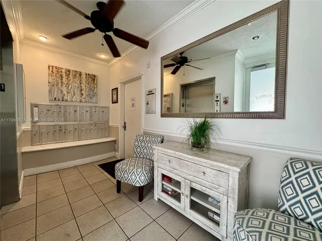 $154,950 | 1700 Pierce Street, Unit 202, Hollywood, FL 33020