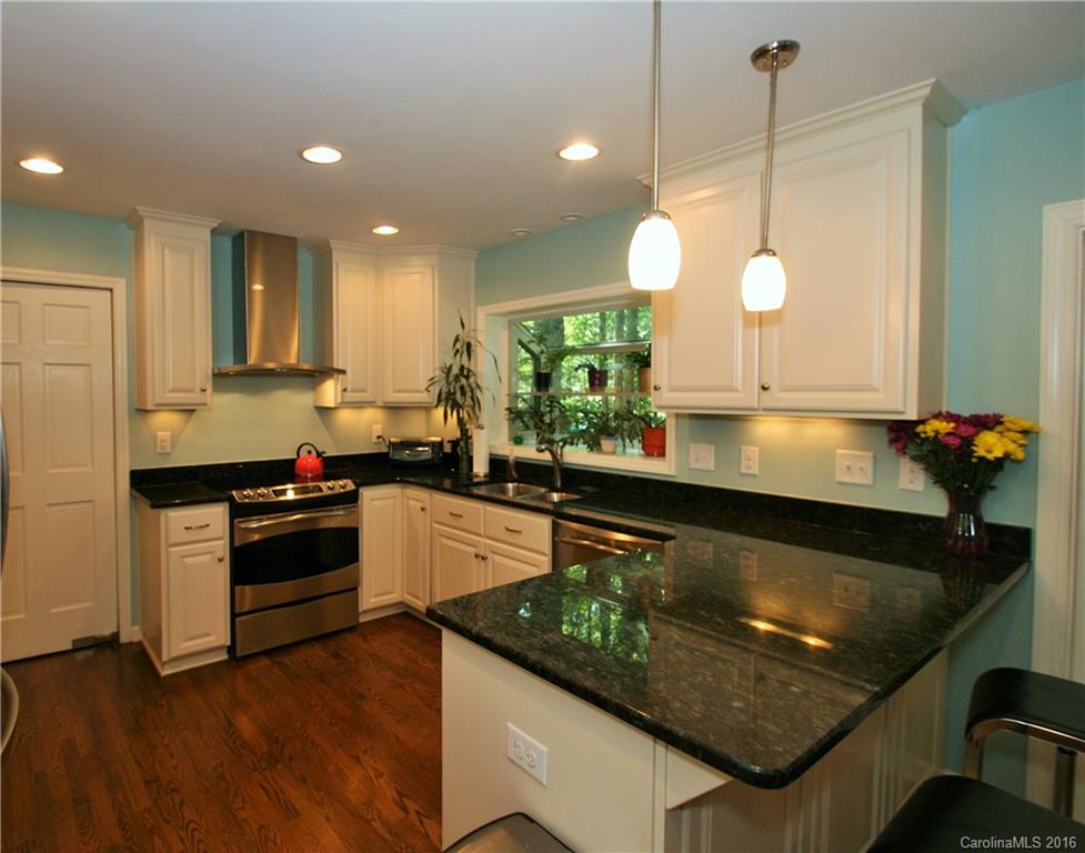 10504 Rocking Chair Road Matthews, NC 28105 - Photo 8 of 23 Gallery Image 8