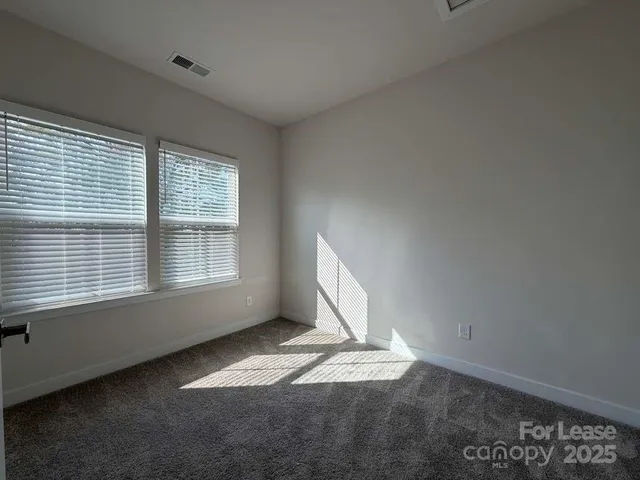 $2,660 | 216 Russell Branch Lane, Charlotte, NC 28211