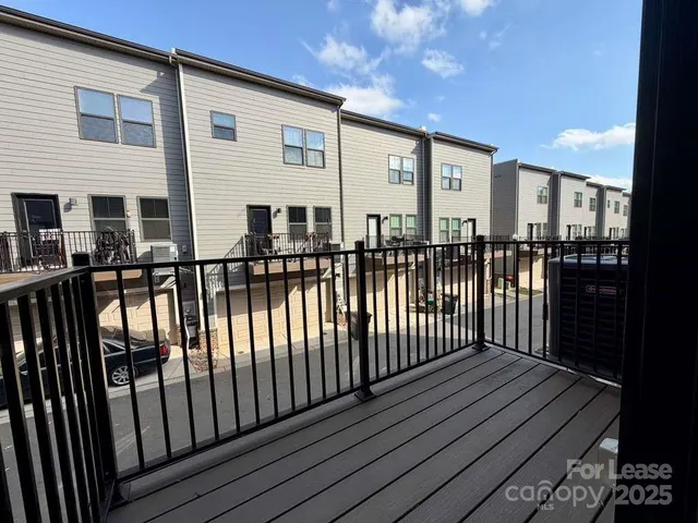 $2,660 | 216 Russell Branch Lane, Charlotte, NC 28211