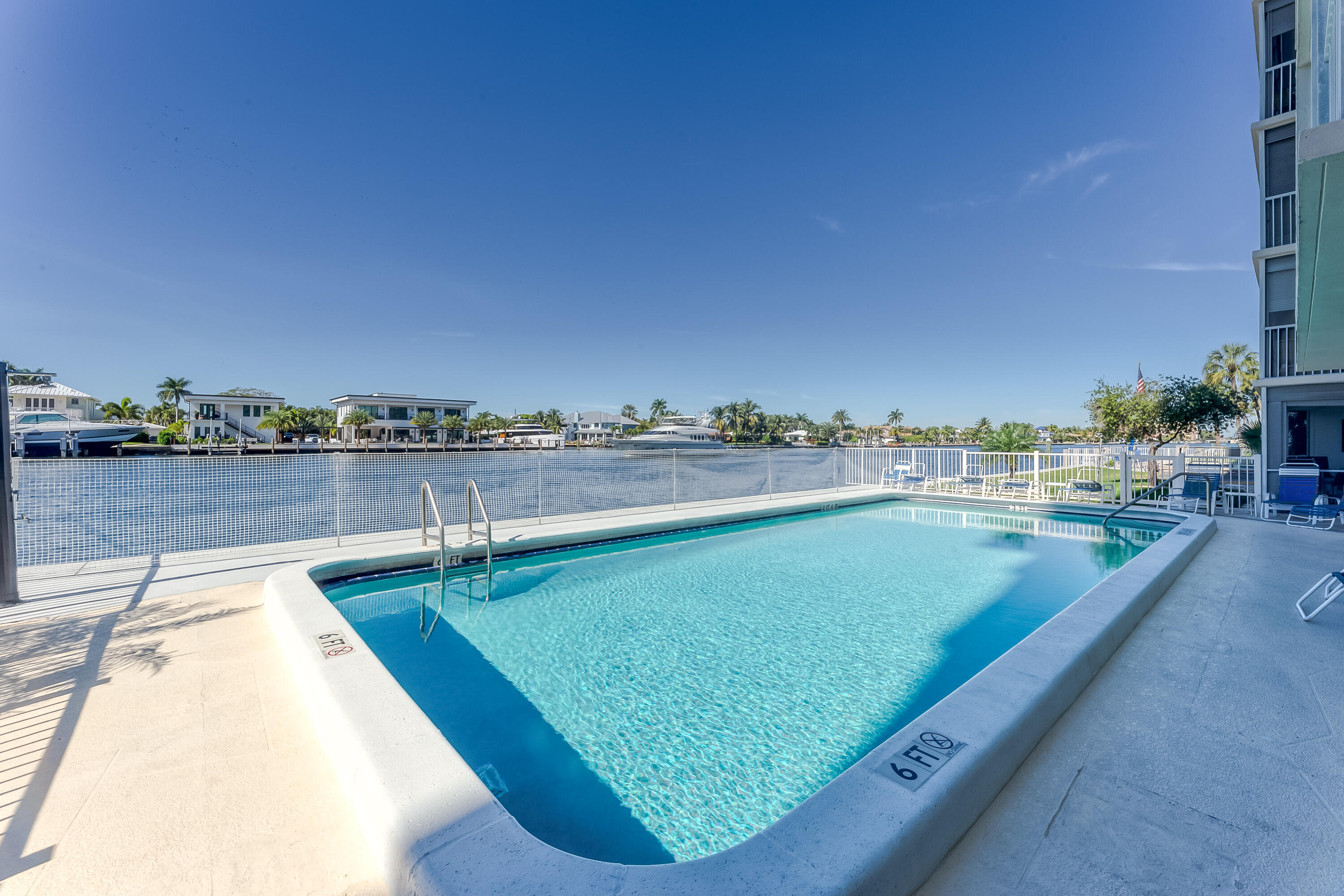 303 North Riverside Drive, Unit PH5 Pompano Beach, FL 33062 - Photo 36 of 46 Pool
