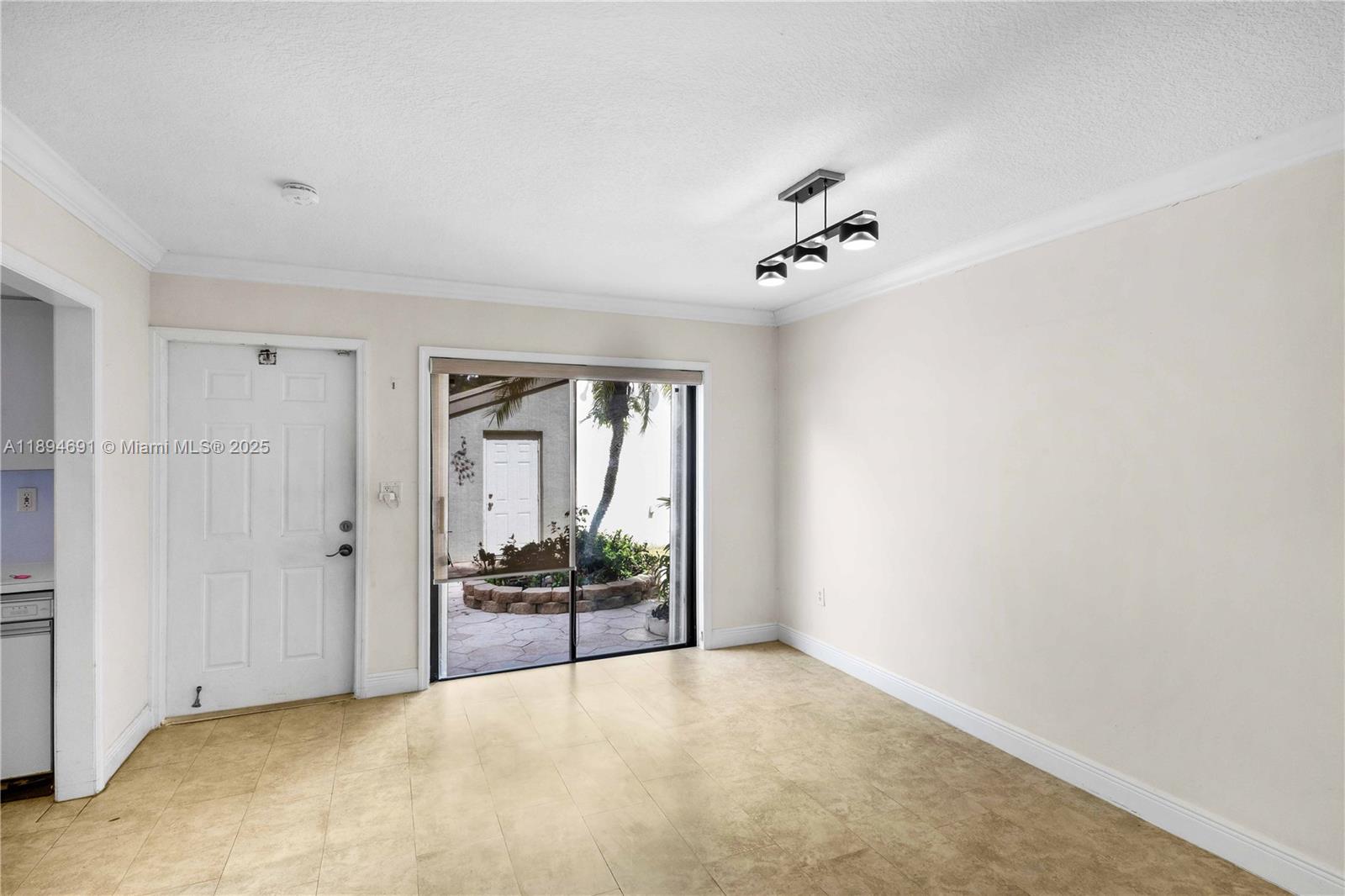 10500 Southwest 112th Avenue Miami, FL 33176 - Photo 6 of 17 Dining Room