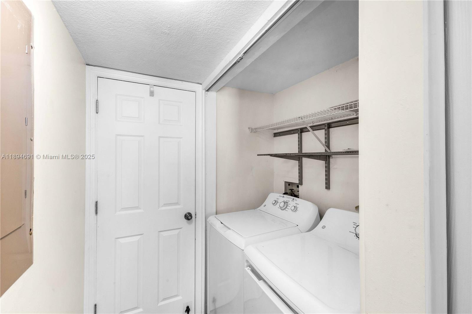 10500 Southwest 112th Avenue Miami, FL 33176 - Photo 9 of 17 Laundry