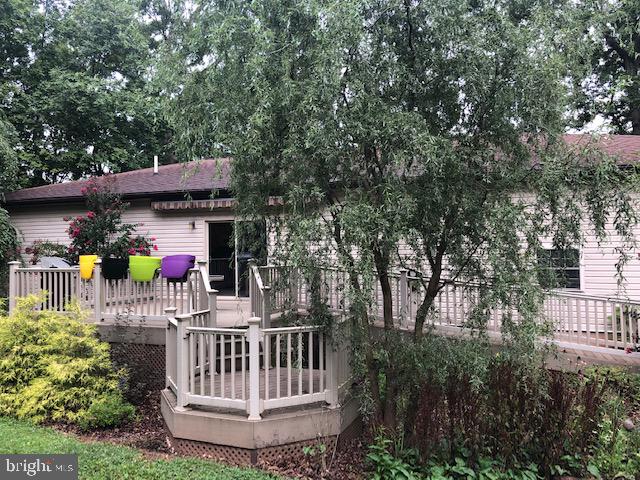 551 St Lukes Road Littlestown, PA 17340 - Photo 5 of 44