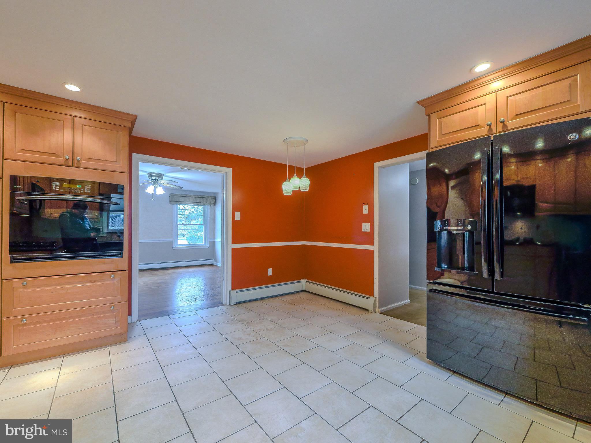 2500 Grant Road Broomall, PA 19008 - Photo 12 of 52 Kitchen