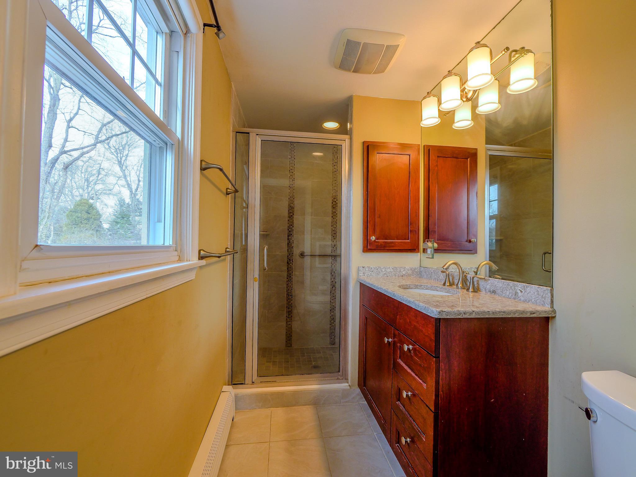 2500 Grant Road Broomall, PA 19008 - Photo 40 of 52 Primary Bath