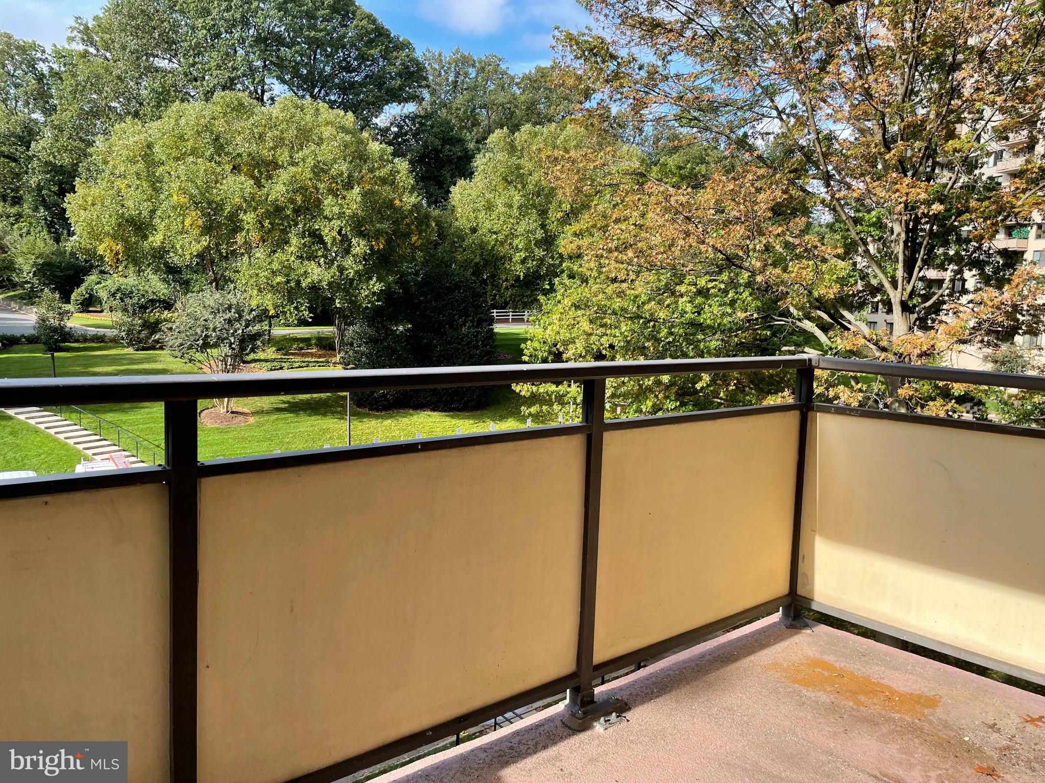 5225 Pooks Hill Road, Unit 226S Bethesda, MD 20814 - Photo 11 of 19 View from balcony