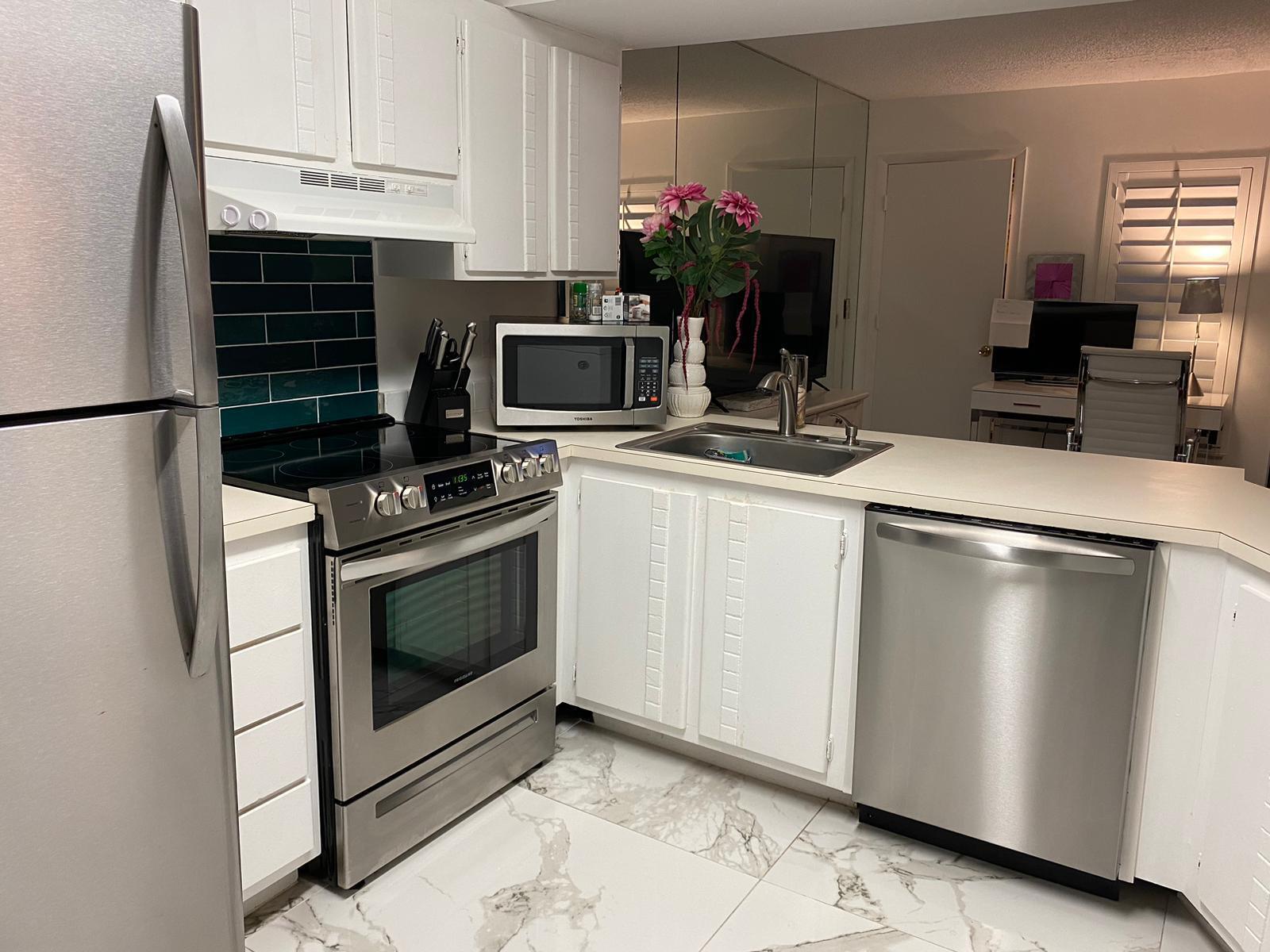 1605 Highway 1, Unit V4206 Jupiter, FL 33477 - Photo 11 of 21 61906