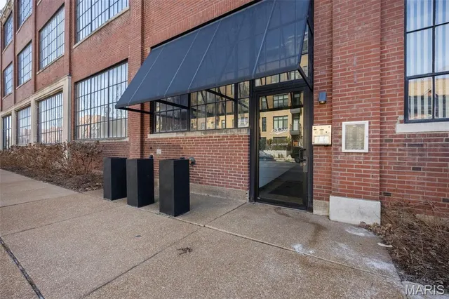 $384,900 | 4100 Laclede Avenue, Unit 109, St. Louis, MO 63108