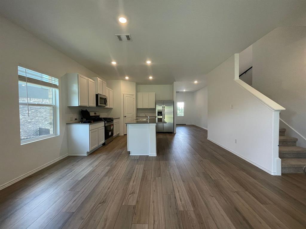 2113 Four Waters Loop Georgetown, TX 78628 - Photo 4 of 26