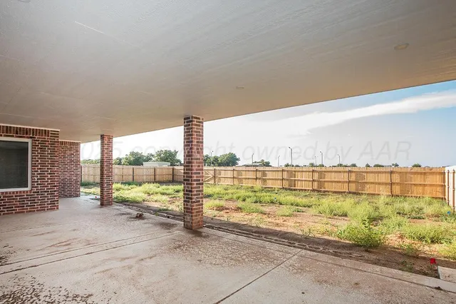 a view of outdoor space with city view