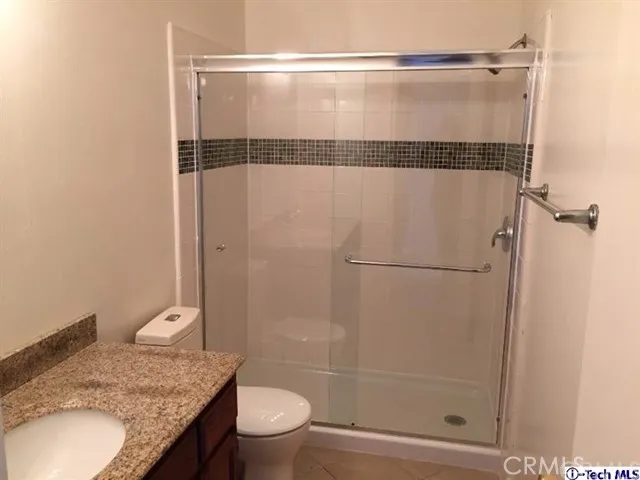 $825,000 | 7771 Vía Capri, Burbank, CA 91504