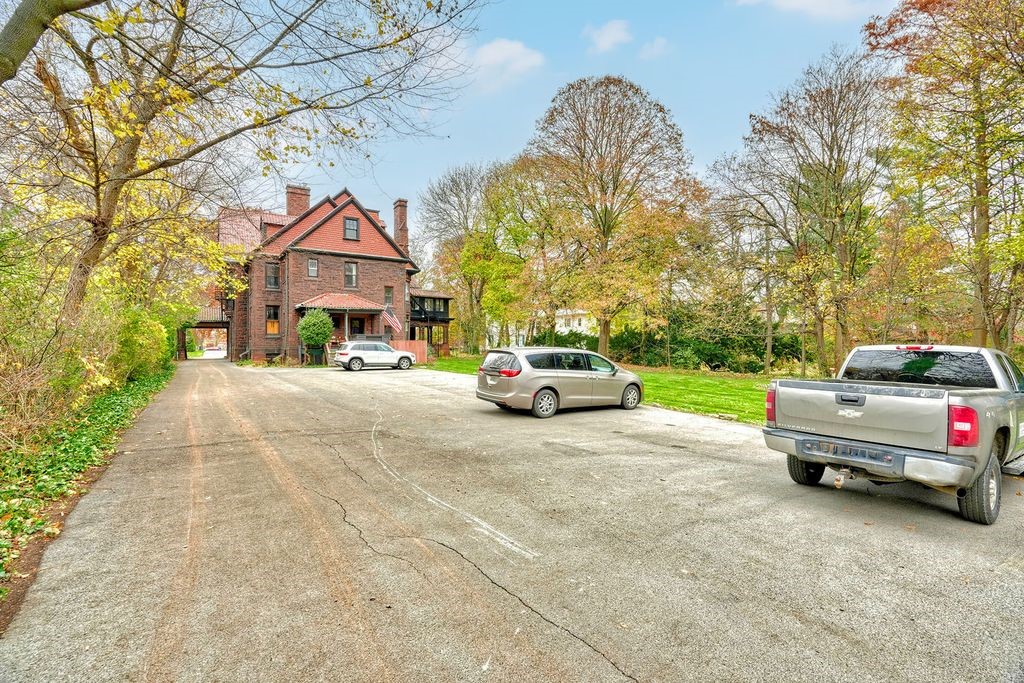 987 East Avenue, Unit 3 Rochester, NY 14607 - Photo 19 of 19