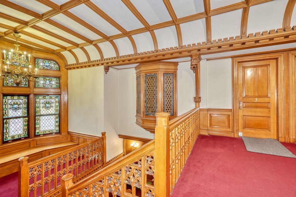 987 East Avenue, Unit 3 Rochester, NY 14607 - Photo 4 of 19