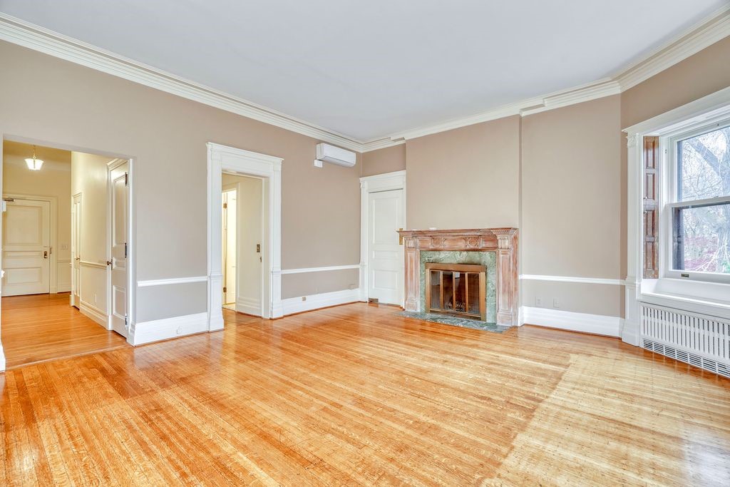 987 East Avenue, Unit 3 Rochester, NY 14607 - Photo 9 of 19