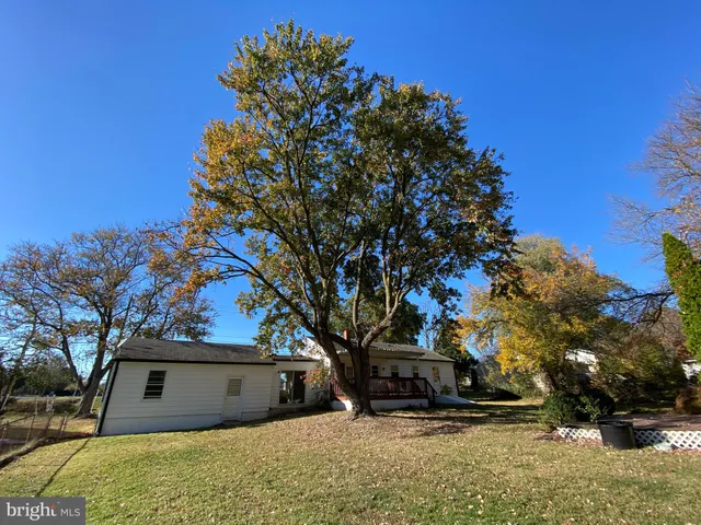 $2,145 | 1705 Bragg Road, Fredericksburg, VA 22407