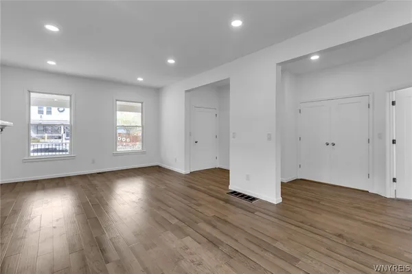 $699,900 | 23 Oxford Avenue, Buffalo, NY 14209