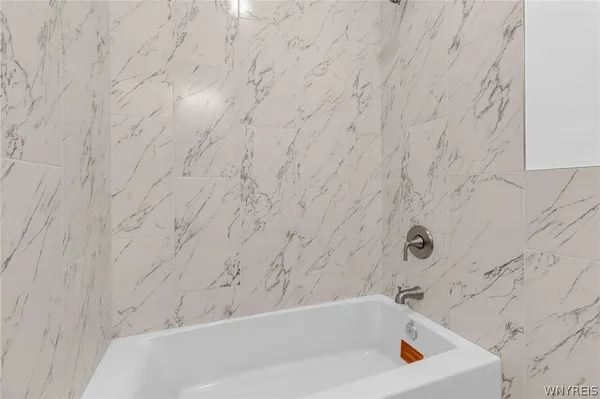 $699,900 | 23 Oxford Avenue, Buffalo, NY 14209