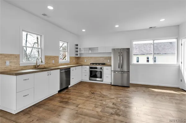 $699,900 | 23 Oxford Avenue, Buffalo, NY 14209