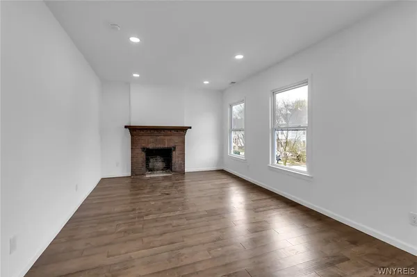 $699,900 | 23 Oxford Avenue, Buffalo, NY 14209