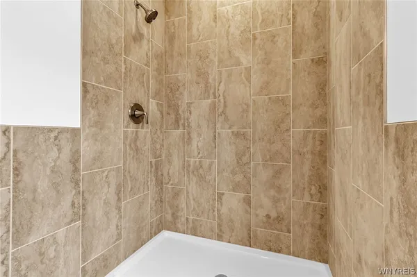 $699,900 | 23 Oxford Avenue, Buffalo, NY 14209