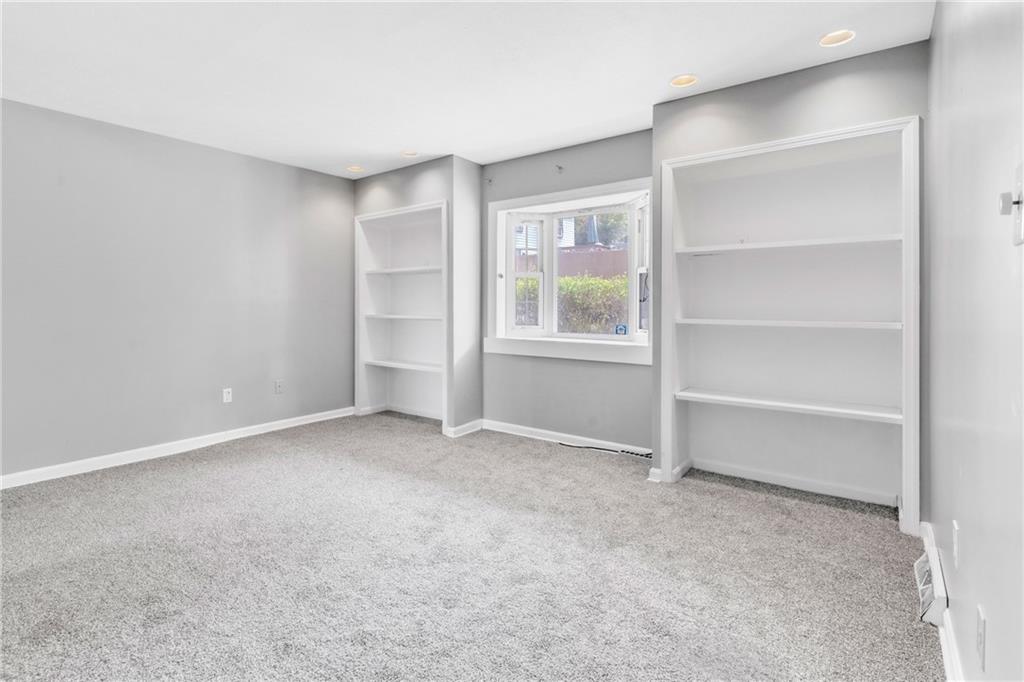 530 Griffin Street Pittsburgh, PA 15211 - Photo 23 of 41 a view of an empty room with a window