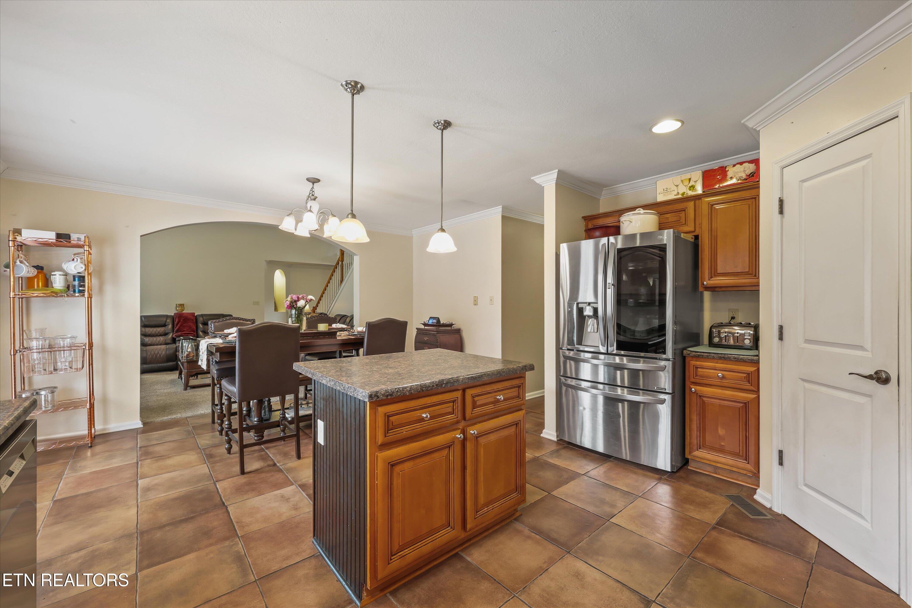 901 Heathgate Road Knoxville, TN 37922 - Photo 3 of 45 Kitchen
