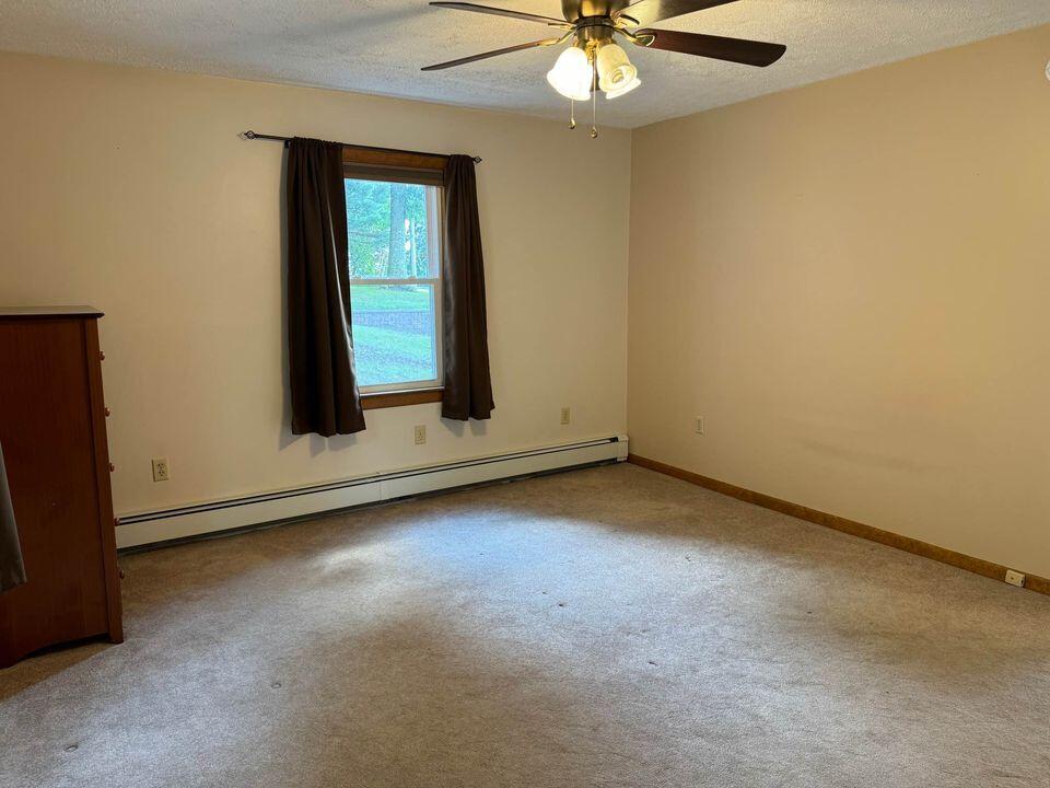 205 Northern Avenue Augusta, ME 04330 - Photo 18 of 36 19