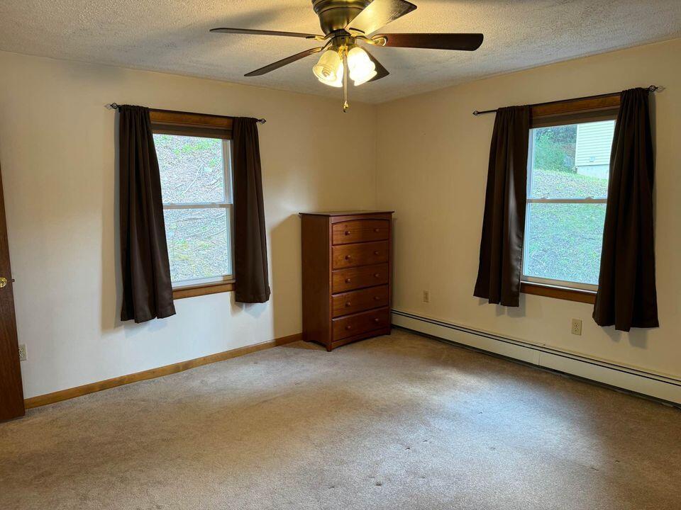 205 Northern Avenue Augusta, ME 04330 - Photo 19 of 36 20