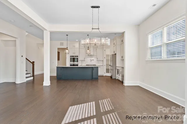 $1,225,000 | 20392 Queens Street, Cornelius, NC 28031