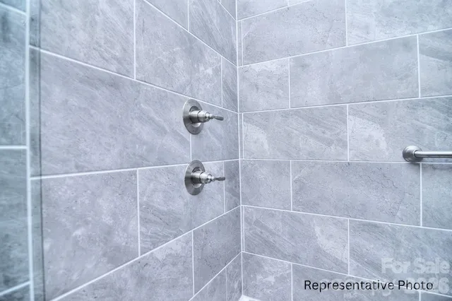 $1,225,000 | 20392 Queens Street, Cornelius, NC 28031