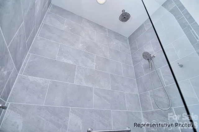 $1,225,000 | 20392 Queens Street, Cornelius, NC 28031