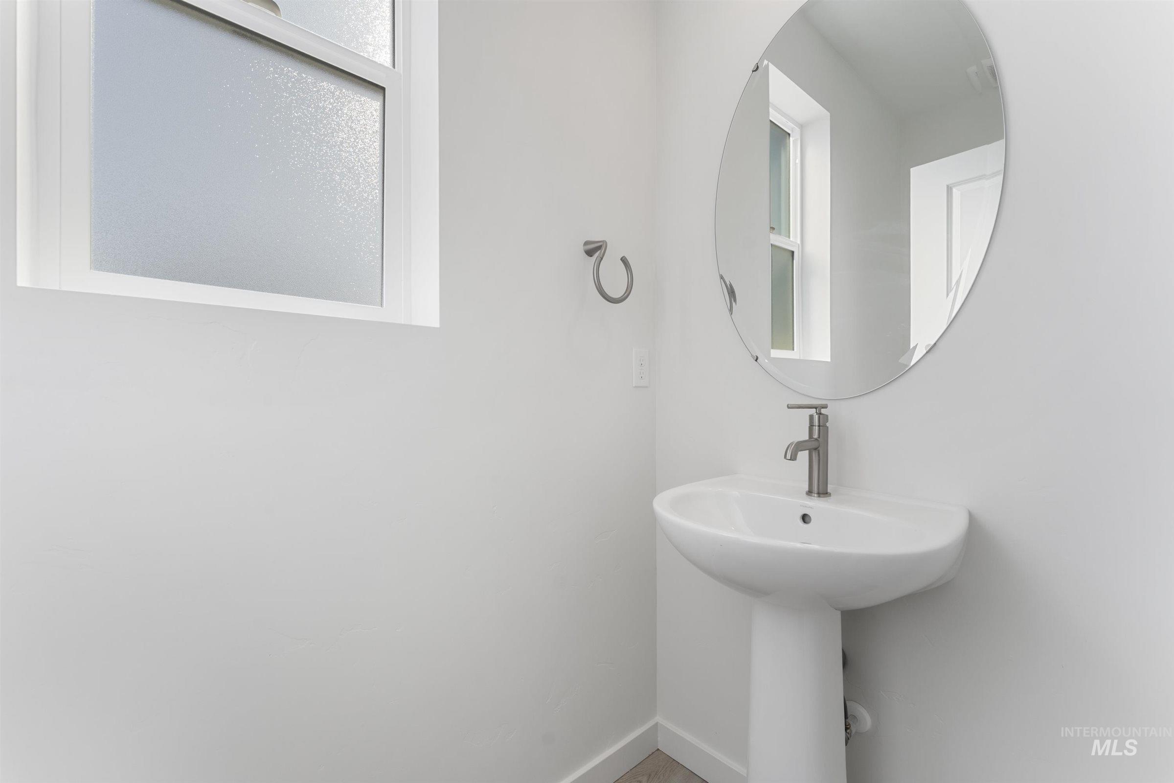 471 West Lyra Street Meridian, ID 83642 - Photo 10 of 25