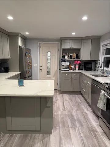 $4,200 | 10 Hillside Terrace, Amawalk, NY 10501