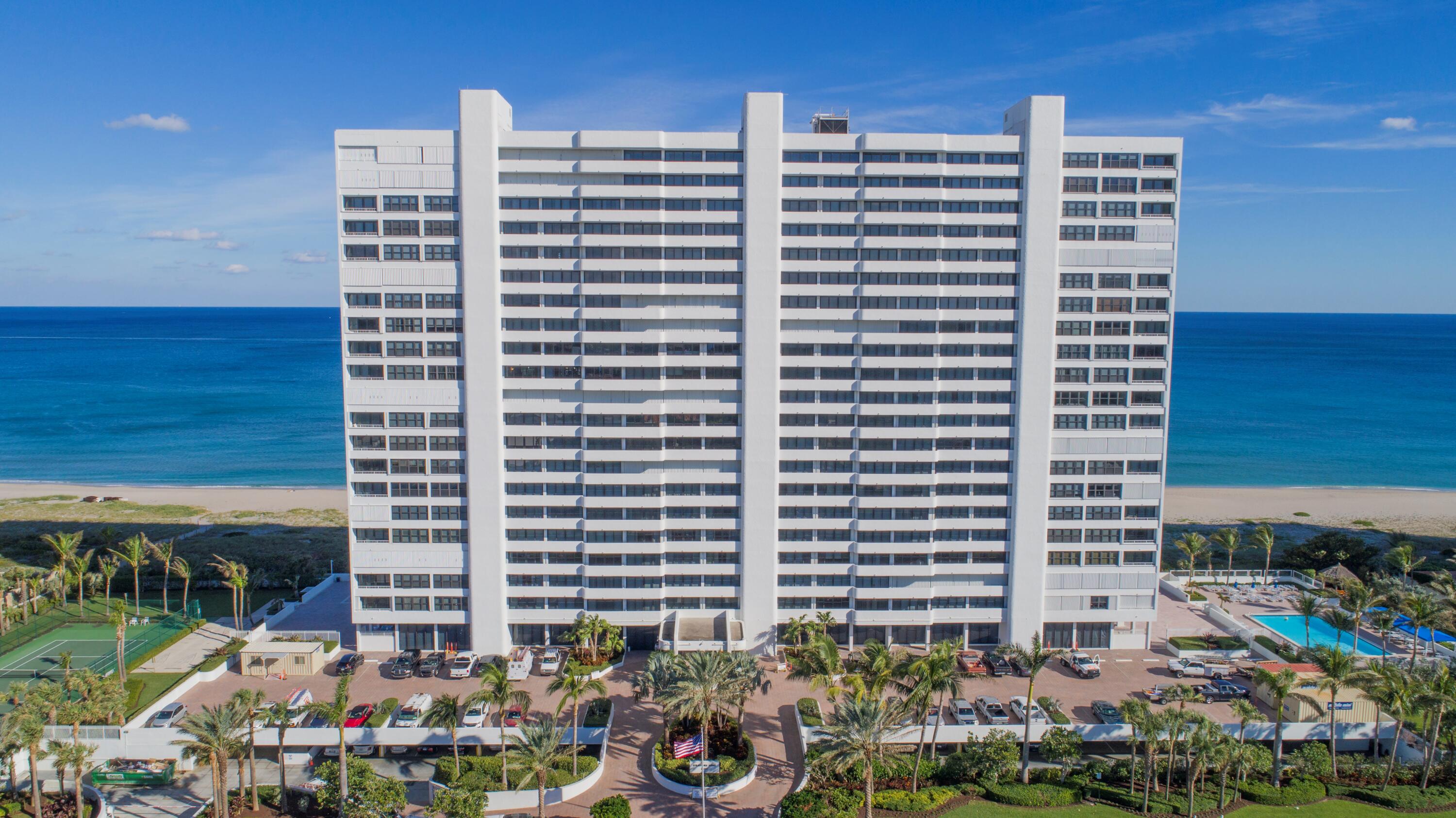 2600 South Ocean Boulevard, Unit 19E Boca Raton, FL 33432 - Photo 52 of 53 a front view of a building