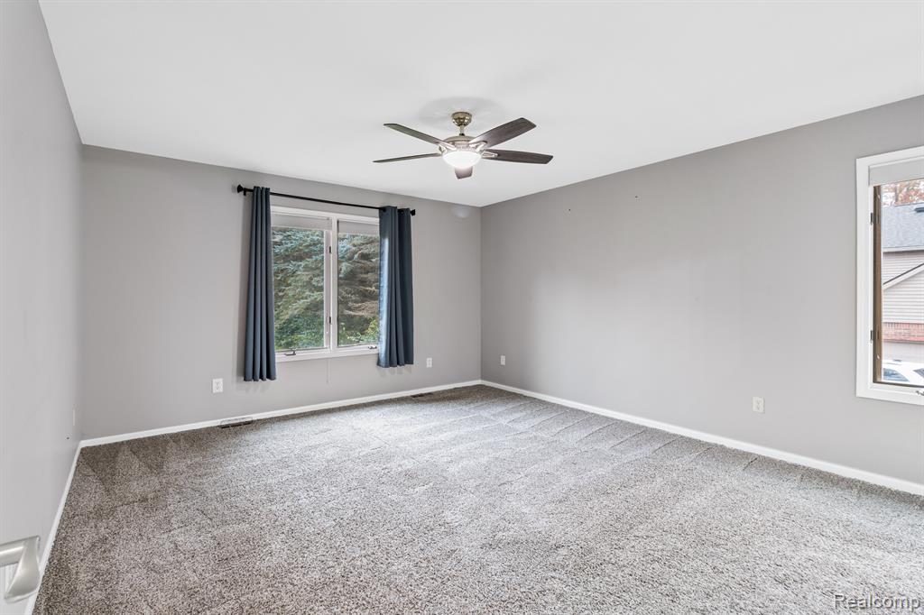 1902 Clover Ridge Drive Howell, MI 48843 - Photo 18 of 46