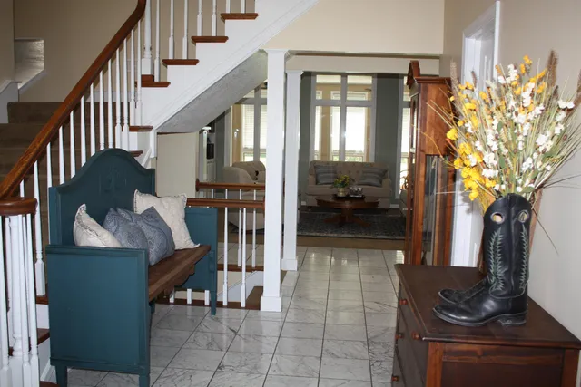 $465,000 | 2713 Cabrillo Drive, Winfield, KS 67156