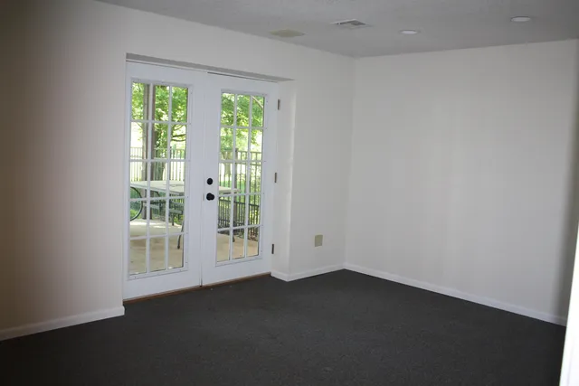 $465,000 | 2713 Cabrillo Drive, Winfield, KS 67156